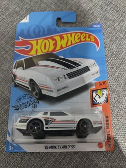 Hot Wheels autíčka - staré klasiky - 6