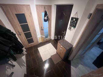 NOVINKA Rodinný dom na Kolónii v Senici so záhradným domčeko - 6