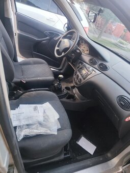 Ford Focus 1.8TDDI - 6