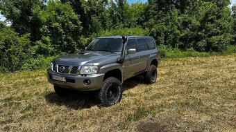 Nissan patrol y61 gu4 2006 - 6