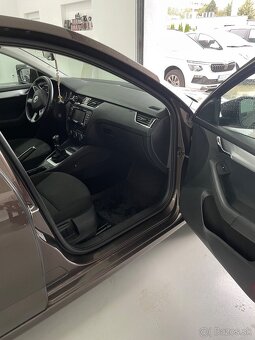 Škoda Octavia III sedan - 6