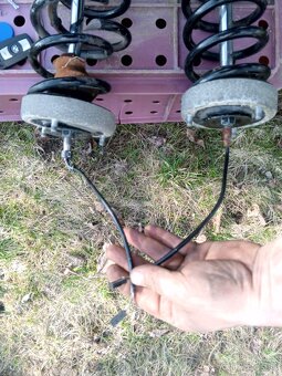 BMW e65 EDC zadní tlumiče - 6