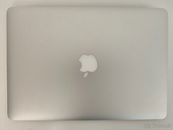 MacBook Air 2017 | i5 • 8GB • 128GB SSD - 6