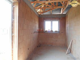 Výstavba inteligentného 4 izbového bungalovu v NM a okolí - 6