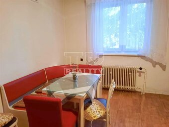 NA PREDAJ 4-izbový rodinný dom v obci Krásno s pozemkom... - 6