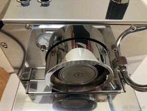Predam espresso kavovar ECM Casa V s mlyncekom a vybavou - 6