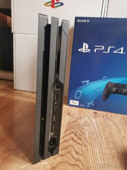 PS4 PRO 1TB - 6