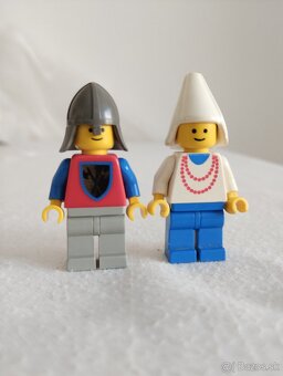 LEGO Castle 6023 Maiden's Cart - 6