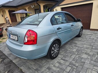 Predám Hyundai Accent 1.4 benzín 2007 - 6