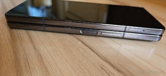 Samsung Galaxy Z Fold 4 - 6