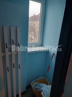 DOBRÉ REALITY -  na prenájom 2-izbový tehlový byt s balkónom - 6