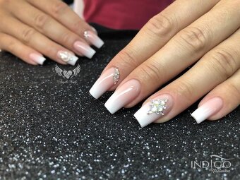 Hľadáme manikérku - 6