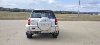 Toyota RAV4 2.0 D4D 85 KW 4x4 3-dv., r.v. 2005 - 6