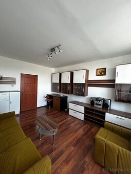 Ponúkam na prenájom byt - 6