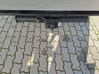 Ford Transit 2,2D- 92KW -7miest - 3stranný vyklápač - 6