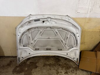 Audi A4 B8 2007-2011 kapota - 6