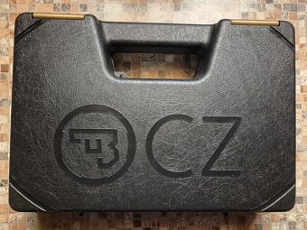 ČZ 75 P01 Omega - 6