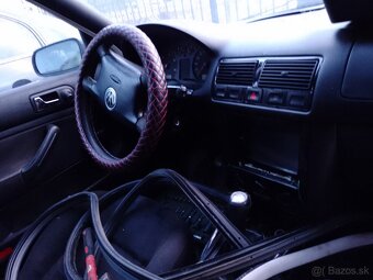 Rozpredám vw golf 4 1.9 TDI 66kw - 6