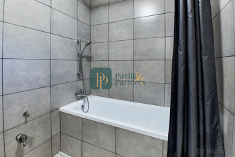 Predaj 3 izbový byt, novostavba, garážové státie - 6