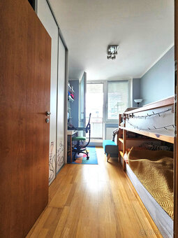 >>>>KOLOSEO prenájom 3-izbový - novostavba - parking - 6