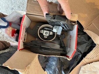 Predám brzdové kotúče a dosky Brembo - 6