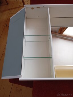 Kúpeľňova skrinka. - 6