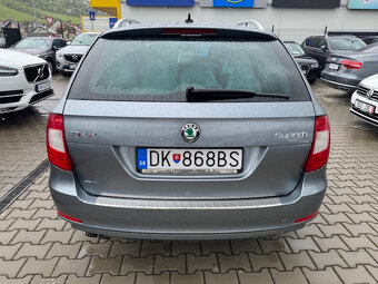 Škoda Superb Combi 2.0 TDI CR 4x4 Elegance DSG - 6