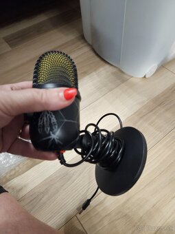 Mikrofón - 6