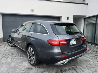 Mercedes-Benz E All Terrain E220d Sport 4-Matic - 6