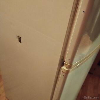 Predám Chladničku s mrazničkou Whirlpool - 6