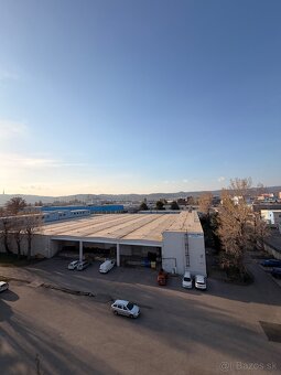 Predaj 4 izbový byt Bratislava - Nová Rožnavská - 6