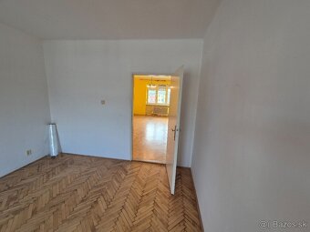 2 izbový byt v Komárne na predaj - 6