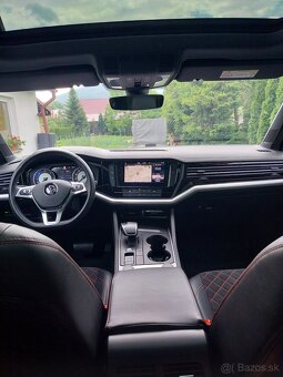 Volkswagen Touareg - 6