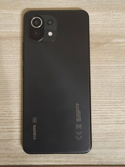 Predám Xiaomi 11 Lite 5G - 6