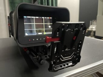 Blackmagic Design Production Camera HD MFT + Rig - 6