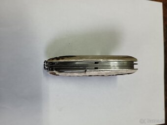 Poľovnícky nôž zatvárací - 6