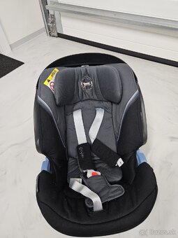 Autosedačka Cybex Aton 5 deep black - 6