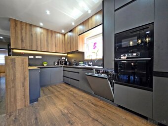 6-izbový RD v historickom centre + 735 m² pozemok / Gelnica - 6