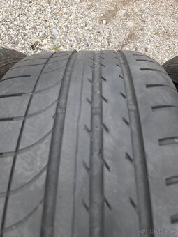 Pneu 245 40 R19 GoodYear Eagle F1 - 6