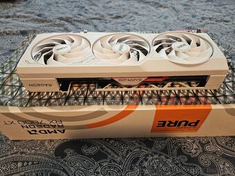 AMD Radeon RX 7800 XT SAPPHIRE PURE GAMING OC 16GB - 6