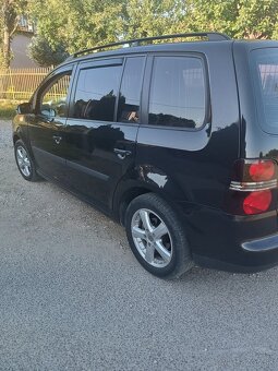 Volkswagen Touran 1.9 TD - 6