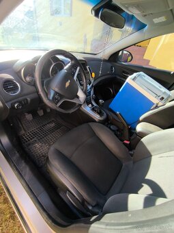 Predám chevrolet cruze 2.0 120kw - 6