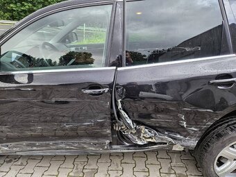 VW TOUAREG 3.0 TDI/ FULL VÝBAVA / NA PRUŽINÁCH / POJÍZDNÉ. - 6