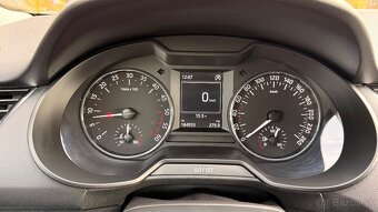 Škoda Octavia Combi 1,6 TDi Elegance - 6