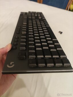 Predám bezdrôtovú mechanickú klávesnicu Logitech G915 - 6