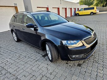 Škoda Octavia Combi 1.6 TDI M5 Style Navi DVD R17 LED - 6