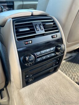 BMW 750Li xDrive F01 - 6