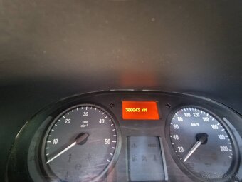 Opel Vivaro - 6