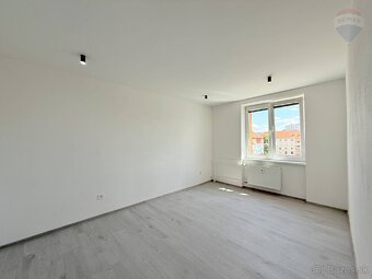 2 izbový byt na ulici Dobrianskeho v Humennom, na predaj. - 6