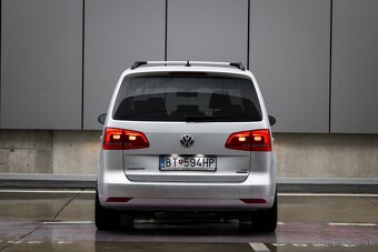 Volkswagen Touran 1.6 TDI Comfortline DSG - 6
